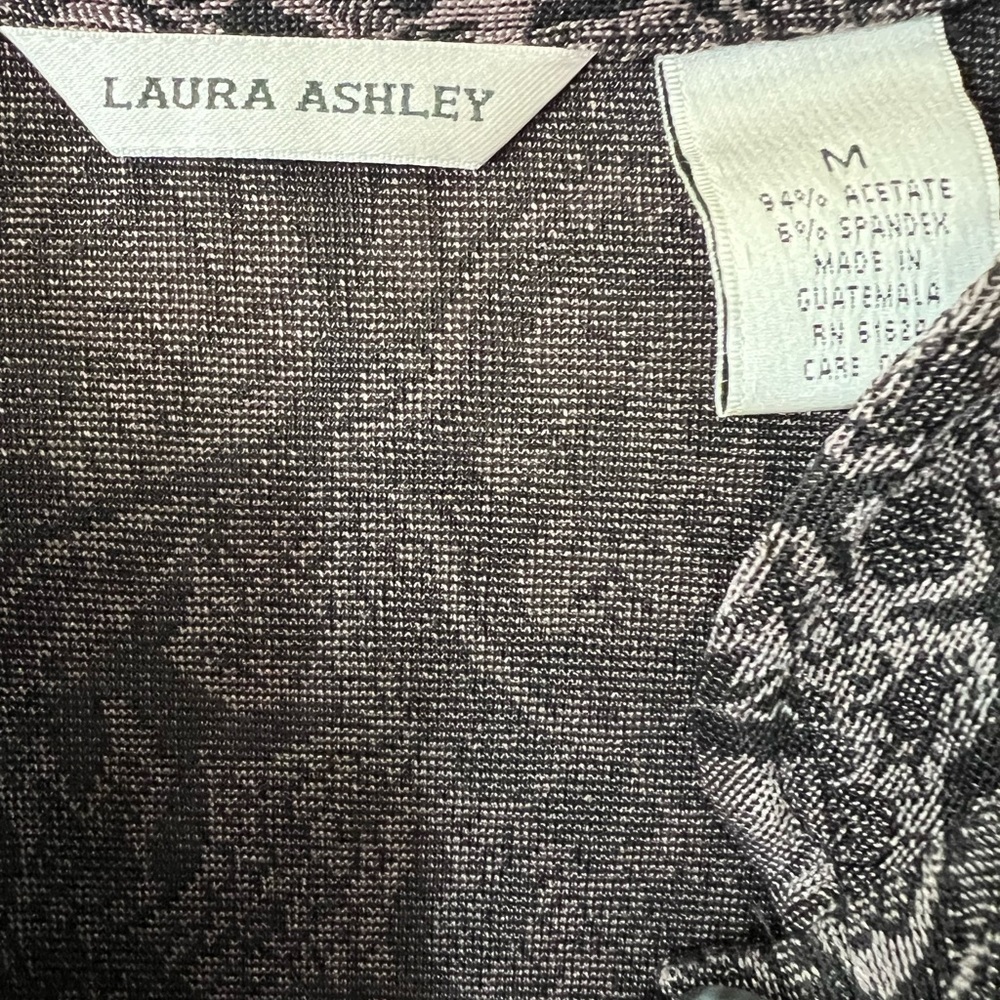 Laura Ashley Vintage Black with blended in colors Size M - Picture 4 of 10